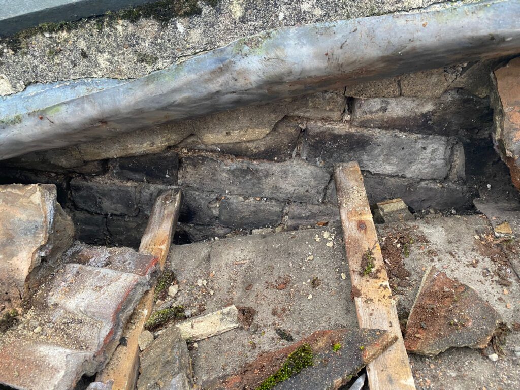 roof leak repair watford