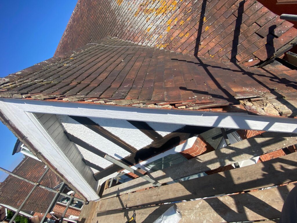 roof repairs hatfield